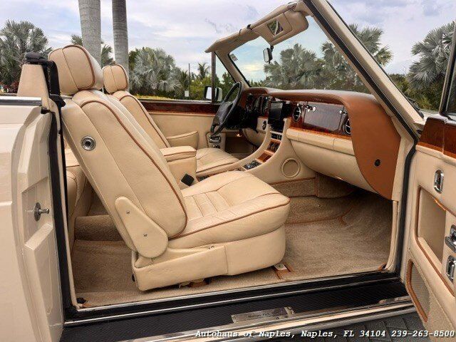 Used 1990 Rolls-Royce Corniche III RWD image 15