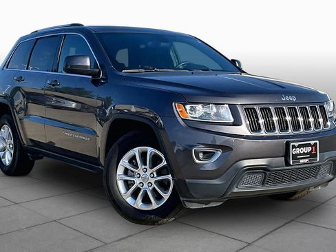 Used 2015 Jeep Grand Cherokee Laredo w/ Quick Order Package 23E AWD/4WD image 3