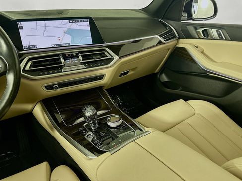 Used 2019 BMW X5 xDrive40i w/ Convenience Package image 31