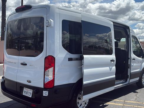 Used 2024 Ford Transit 350 XLT RWD image 41