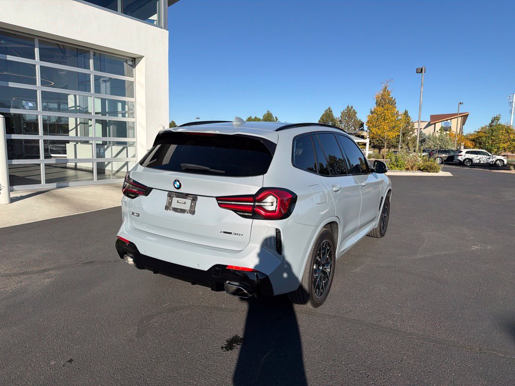 Used 2023 BMW X3 xDrive30i w/ M Sport Package AWD/4WD image 5