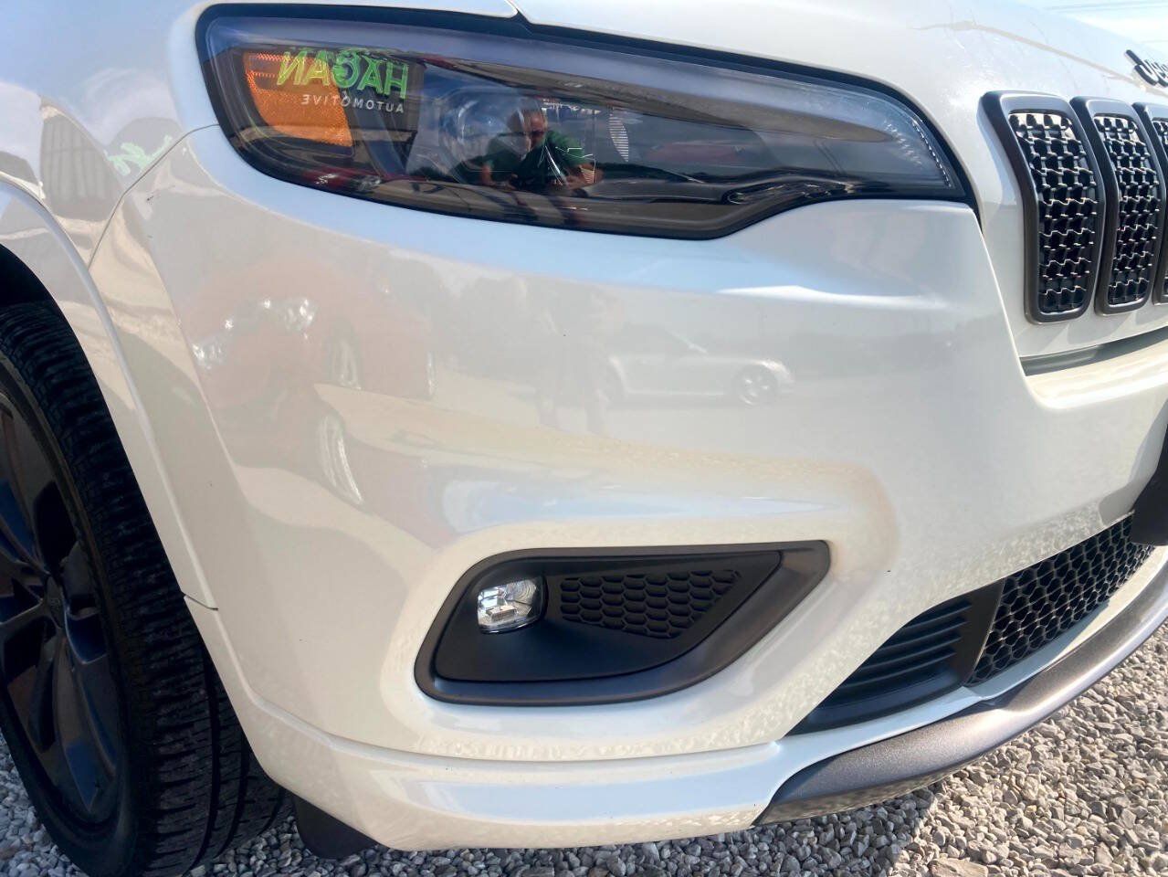 Used 2019 Jeep Cherokee High Altitude AWD/4WD image 6