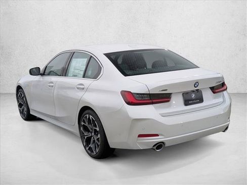 Used 2026 BMW 330i xDrive Sedan AWD/4WD image 9