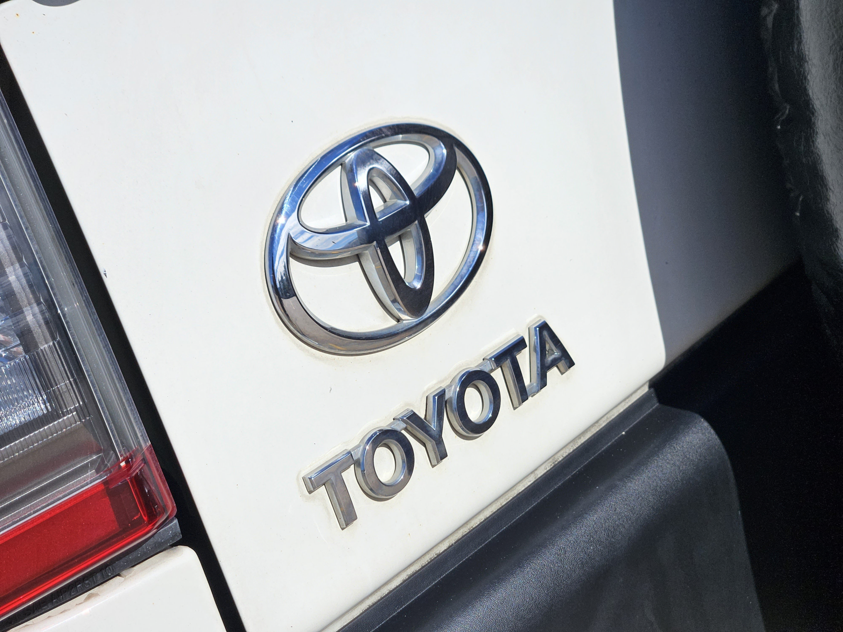 Used 2012 Toyota FJ Cruiser 4WD image 26