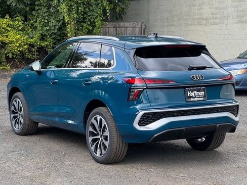 New 2026 Audi Q3 quattro 2.0T AWD/4WD image 6