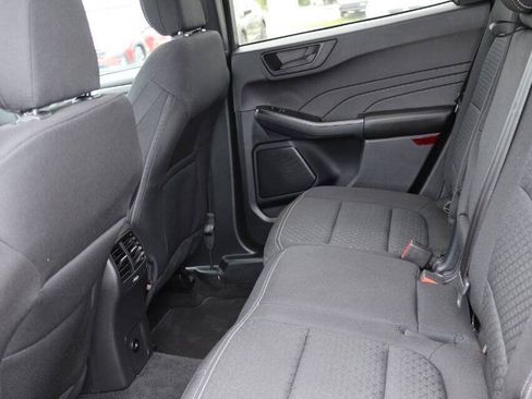 Used 2025 Ford Escape Active w/ Cold Weather Package AWD/4WD image 17
