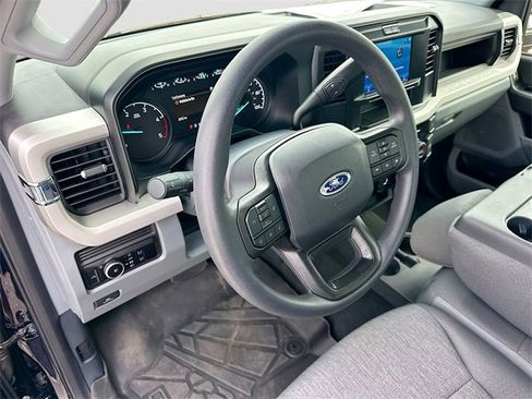 Used 2025 Ford F250 XL w/ STX Appearance Package image 9