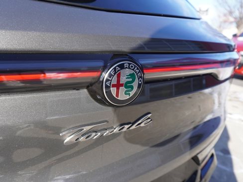 New 2024 Alfa Romeo Tonale Veloce image 12