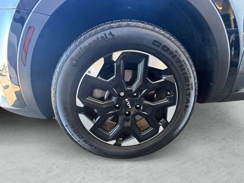 Used 2025 Kia Sorento S w/ Panoramic Sunroof Package image 28