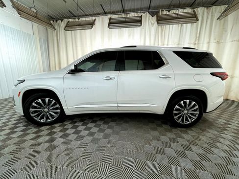 Certified 2023 Chevrolet Traverse Premier w/ LPO, Floor Liner Package image 22