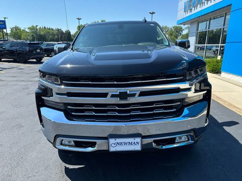 Used 2019 Chevrolet Silverado 1500 LTZ w/ LTZ Plus Package AWD/4WD image 12