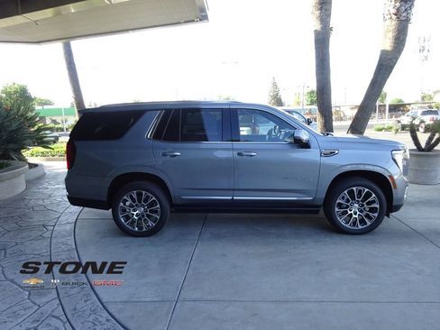 New 2026 GMC Yukon Denali w/ Denali Reserve Package image 9