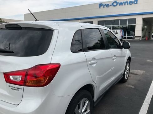 Used 2013 Mitsubishi Outlander Sport ES FWD image 4
