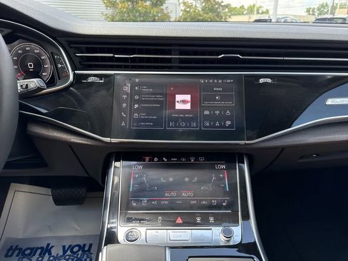 Used 2025 Audi Q7 3.0T Prestige image 29