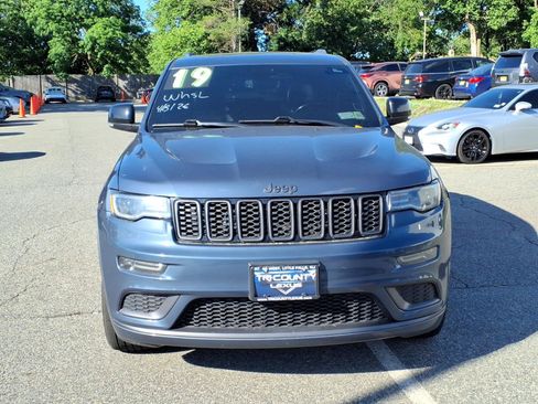 Used 2019 Jeep Grand Cherokee Limited X AWD/4WD image 2
