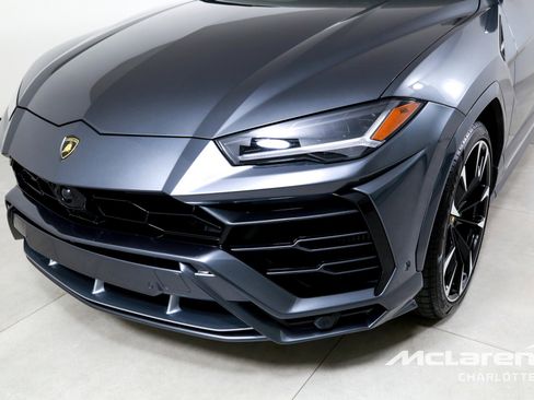 Used 2020 Lamborghini Urus image 36
