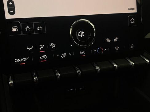 Used 2025 GMC Terrain Elevation image 16