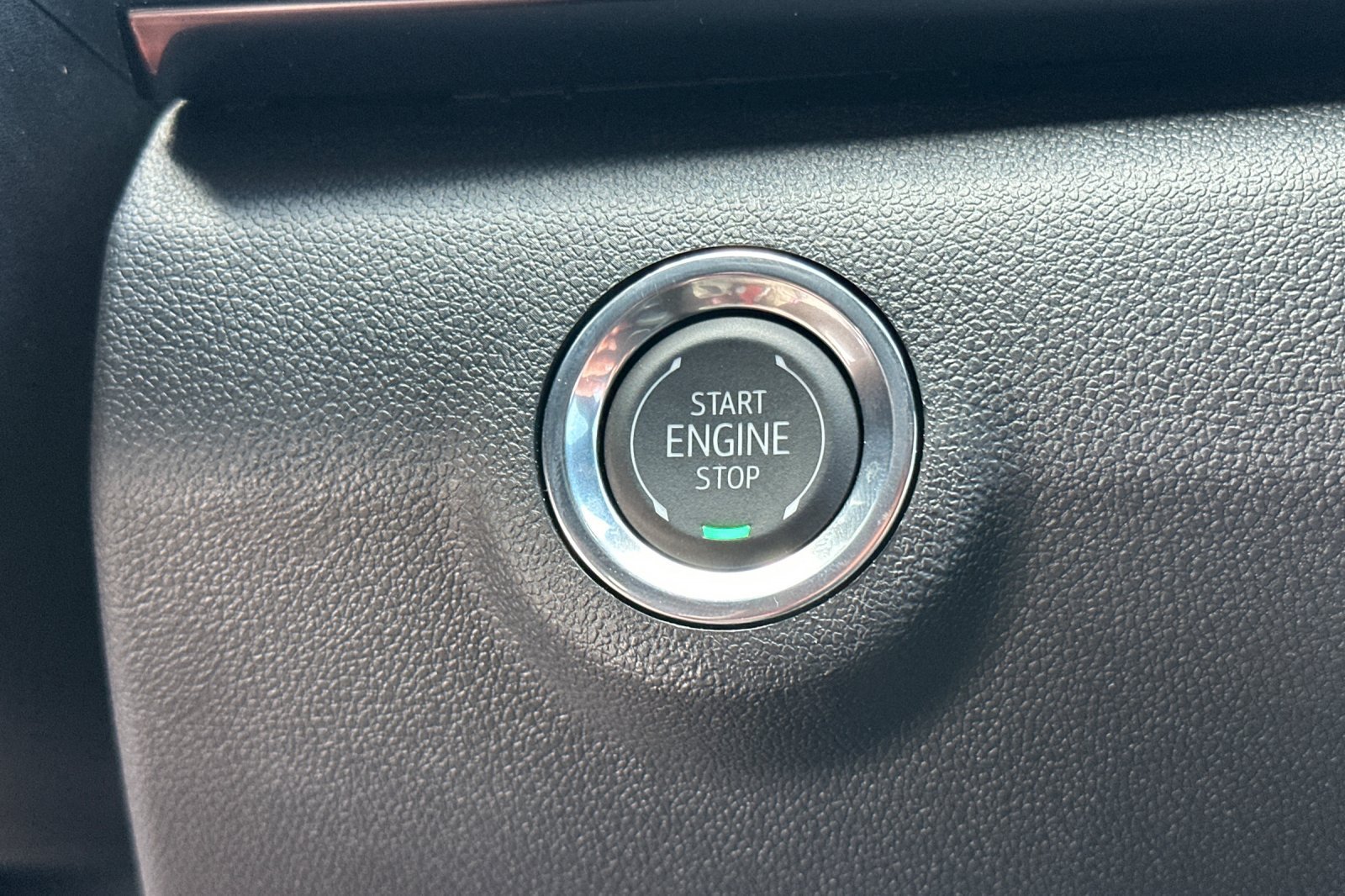 New 2026 GMC Terrain AT4 w/ Convenience Package III AWD/4WD image 25