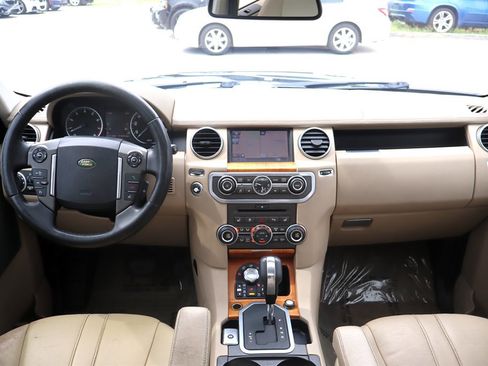 Used 2010 Land Rover LR4 HSE AWD/4WD image 18
