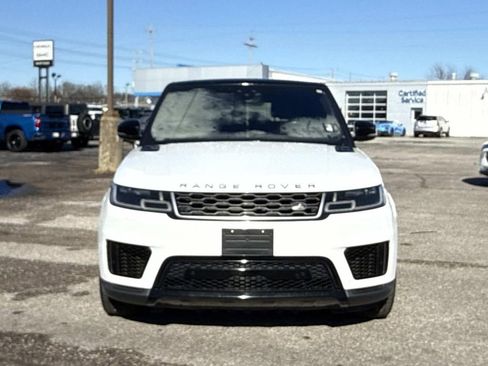 Used 2020 Land Rover Range Rover Sport SE image 2