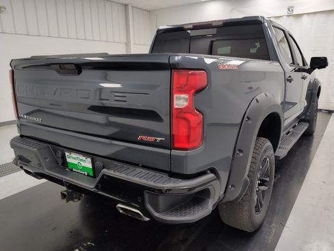 Used 2020 Chevrolet Silverado 1500 LT Trail Boss AWD/4WD image 9
