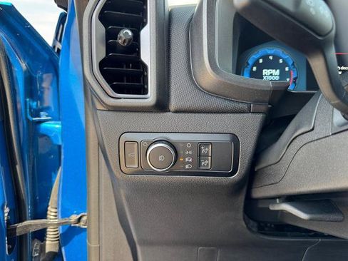 Certified 2025 Ford Bronco Sport Outer Banks w/ Outer Banks Tech Package+ AWD/4WD image 21