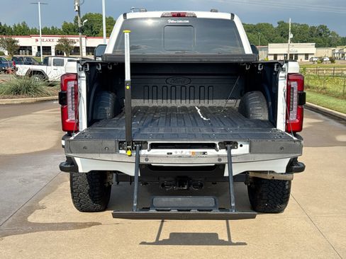 Used 2024 Ford F350 Platinum AWD/4WD image 24