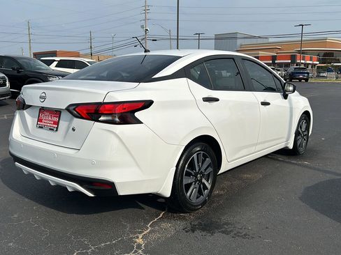 Used 2024 Nissan Versa S w/ S Plus Package image 5