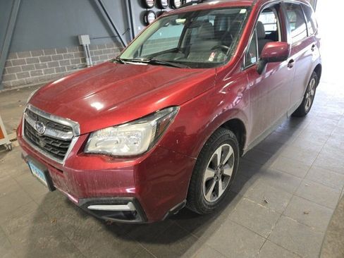 Used 2018 Subaru Forester 2.5i Premium w/ All-Weather Package image 11