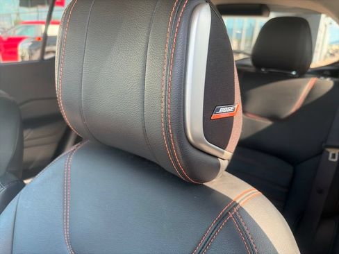 Used 2019 Nissan Kicks SR w/ SR Premium Package FWD image 28