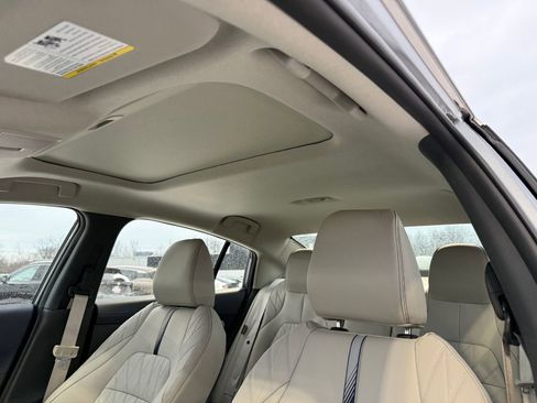 New 2026 Nissan Sentra SL w/ Floor Mat Package FWD image 21