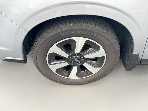 Used 2018 Subaru Forester 2.5i Premium w/ Protection Package #3 AWD/4WD image 29