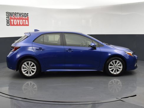 Used 2025 Toyota Corolla SE FWD image 5