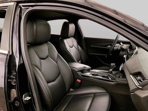 Used 2020 Cadillac CT4 Luxury w/ Sun And Sound Package RWD image 7