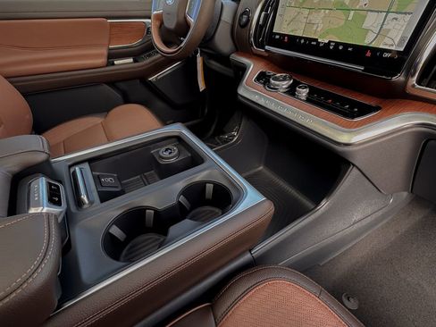 New 2025 Ford Expedition King Ranch image 37