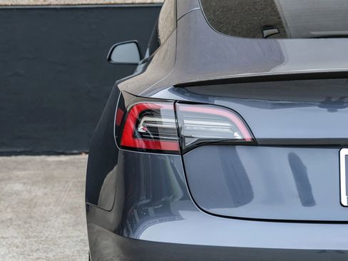 Used 2023 Tesla Model 3 Performance image 58