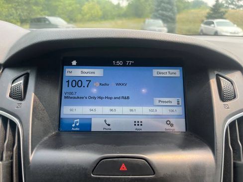 Used 2018 Ford Focus SEL FWD image 18