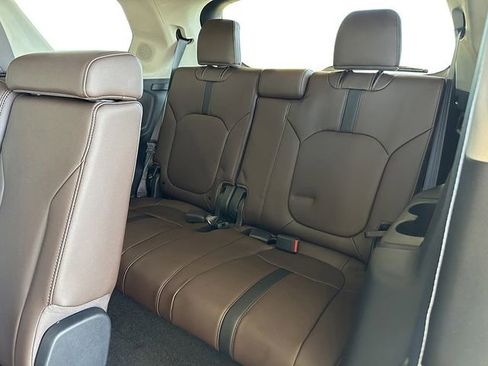 New 2026 Honda Pilot Touring image 28