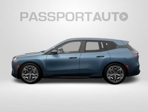 New 2026 BMW iX xDrive60 image 4