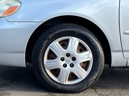 Used 2007 Toyota Corolla CE image 7