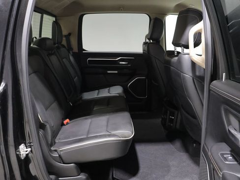 Used 2019 RAM 1500 Laramie AWD/4WD image 20