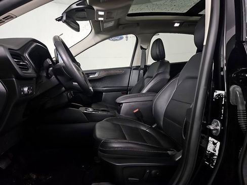 Certified 2020 Ford Escape Titanium w/ Titanium Premium Package 2.0 image 14