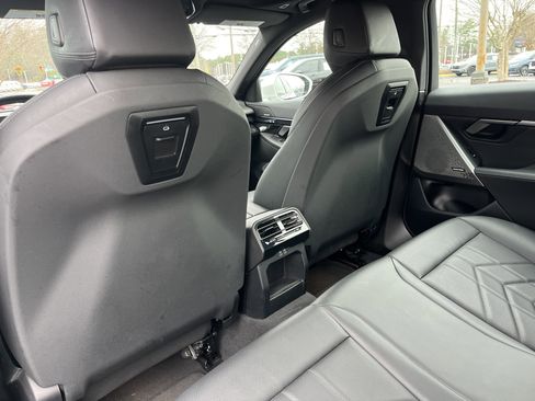 Used 2025 BMW i5 eDrive40i image 20