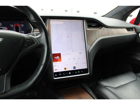 Used 2018 Tesla Model X 100D image 20