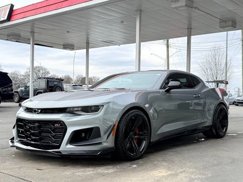 Used 2023 Chevrolet Camaro ZL1 RWD image 6
