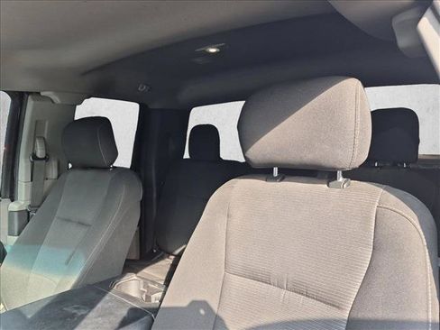 Used 2017 Ford F150 XL w/ Equipment Group 101A Mid RWD image 16
