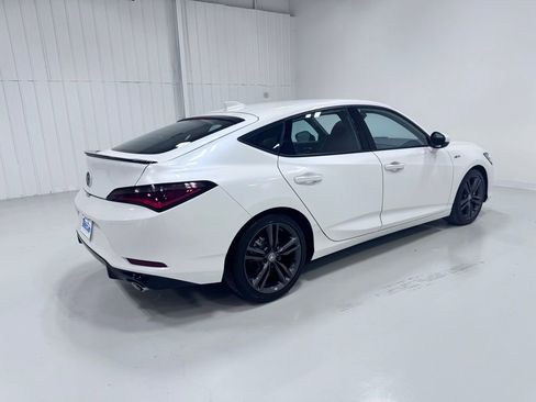 Used 2023 Acura Integra A-Spec image 9
