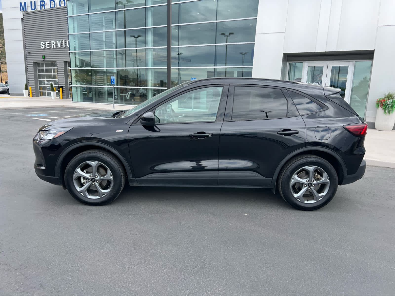 Used 2025 Ford Escape ST-Line Select AWD/4WD image 12
