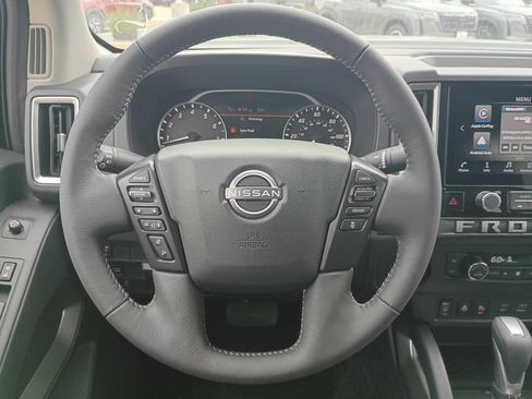 New 2026 Nissan Frontier SV w/ SV Convenience Package RWD image 9