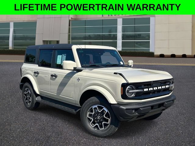 New 2026 Ford Bronco Outer Banks AWD/4WD image 1
